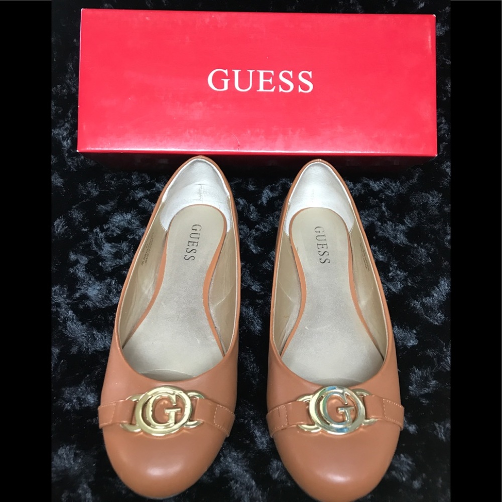 Guess GF Claire flats